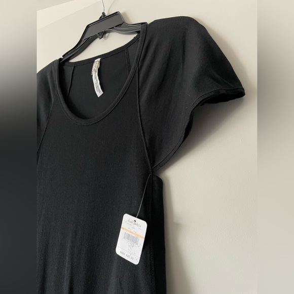 Free People NWT finely ribbed bodysuit - Picture 2 of 4